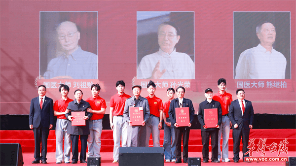 图片 4.png 图片 4.png