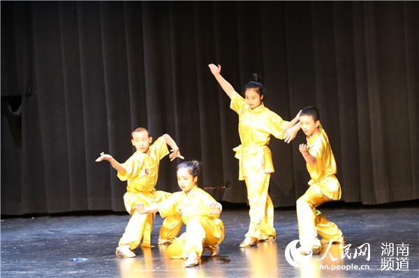 湖南中医药大学传统功法巡演团北欧行获好评【4】